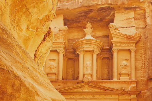 Berühmtes Schatzhaus der Felsenstadt Petra