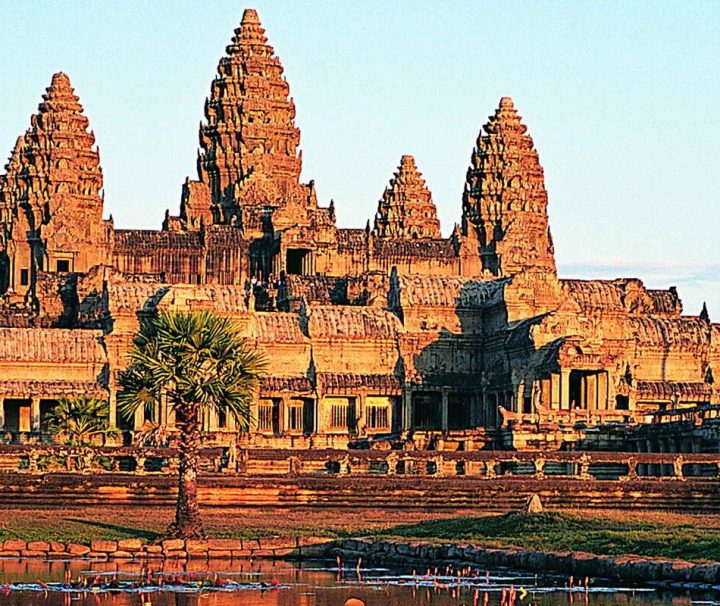 Angkor Wat ist der berühmteste und größte Sakralbau der Welt. Die Tempelanlage ist ein UNESCO Weltkulturerbe.