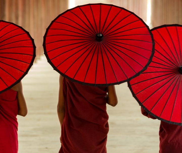 In buddhistisch geprägten Ländern wie Myanmar trifft man häufig auf junge Novizen.